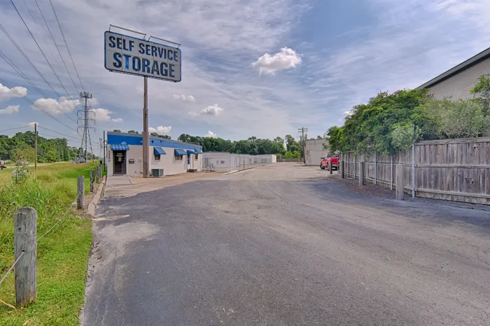 Rummel Creek Mini Storage exterior